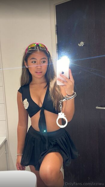 Full leaked Izziwu private onlyfans photo