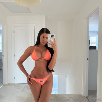 Full leaked Izzywinterss private onlyfans photo