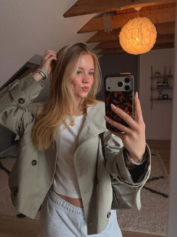 Full leaked Janalibra private onlyfans photo