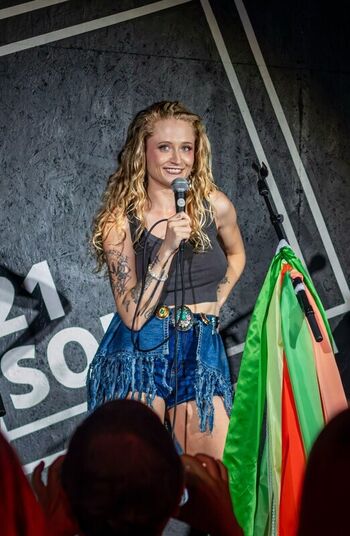 Full leaked Janet devlin private onlyfans photo