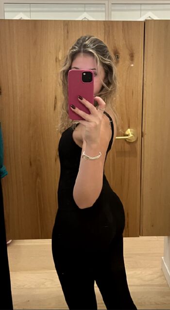 Full leaked Jessgeng private onlyfans photo