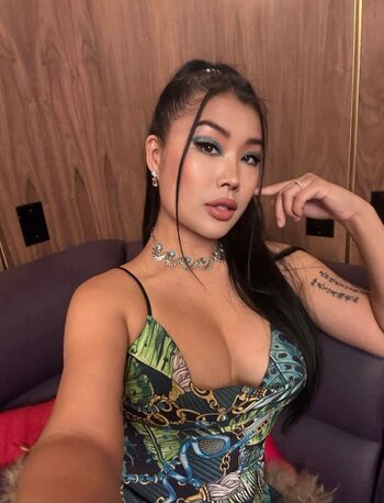 jiaoying summers