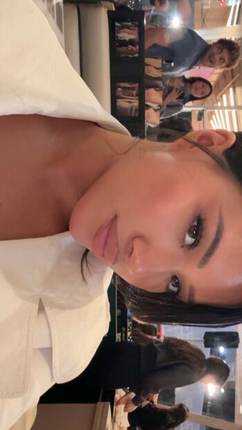 Julia Kelly