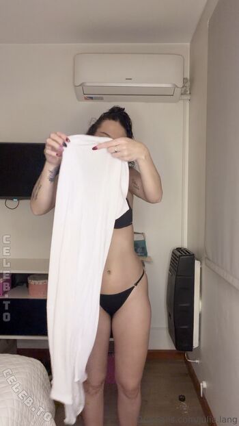 Full leaked Julia lang private onlyfans photo