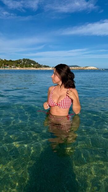 Full leaked Julieczr page private onlyfans photo