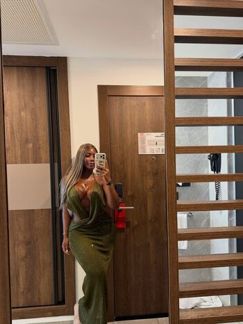 Full leaked Julybubbles private onlyfans photo
