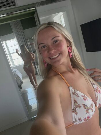 Full leaked Kailiwoop private onlyfans photo