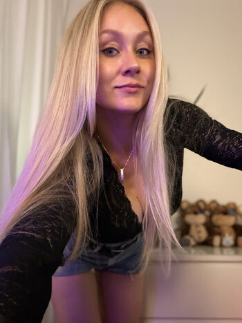 Full leaked Kandyland page private onlyfans photo