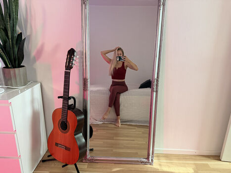 Full leaked Kandyland private onlyfans photo