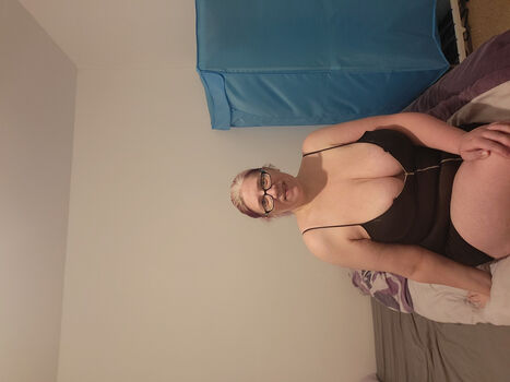 Full leaked Kasey hutton page private onlyfans photo