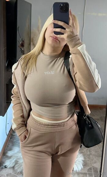 Full leaked Katyrt page private onlyfans photo