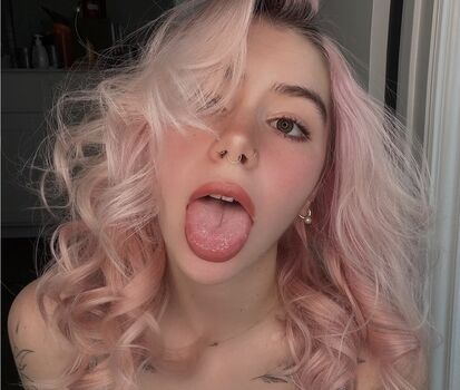 Full leaked Kealani private onlyfans photo
