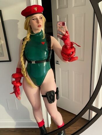 Full leaked Kellibubbl private onlyfans photo