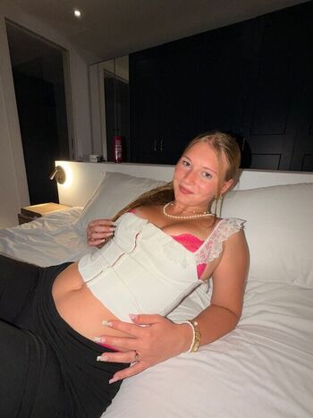 Full leaked Kiaradjimsiti private onlyfans photo