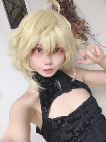 Full leaked Arekisur/ private onlyfans photo