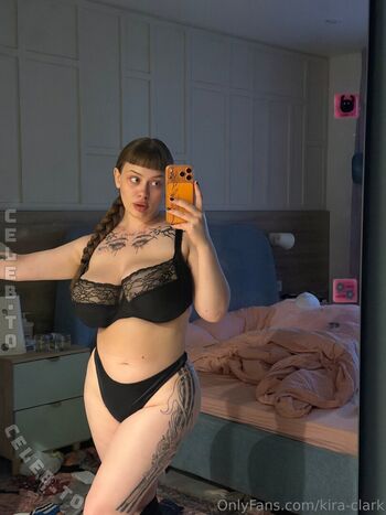 Full leaked Kira clark private onlyfans photo