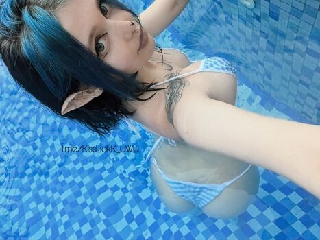 kisslickk_