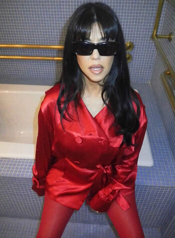 Full leaked Kourtney kardashian private onlyfans photo
