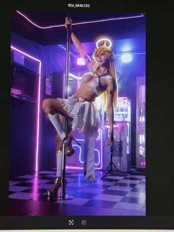 Full leaked Kura onee san  page private onlyfans photo