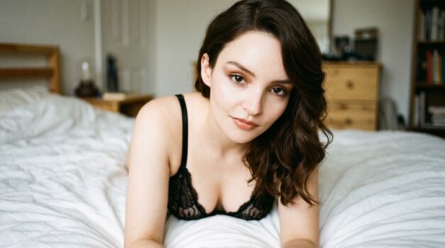 Full leaked Lauren mayberry page private onlyfans photo