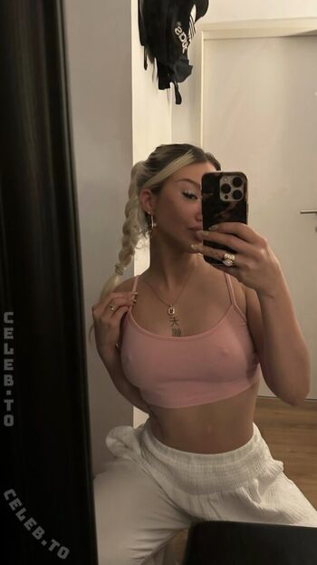 Full leaked Lena hubner private onlyfans photo