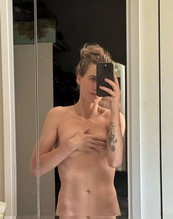 Full leaked Leslie private onlyfans photo