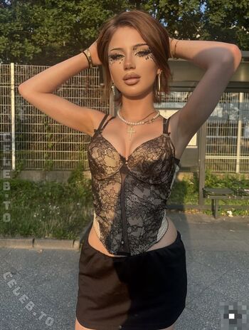 Full leaked Lienne aig private onlyfans photo