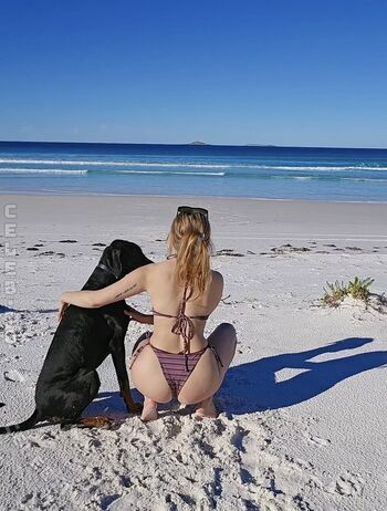 Full leaked Lil hanne private onlyfans photo