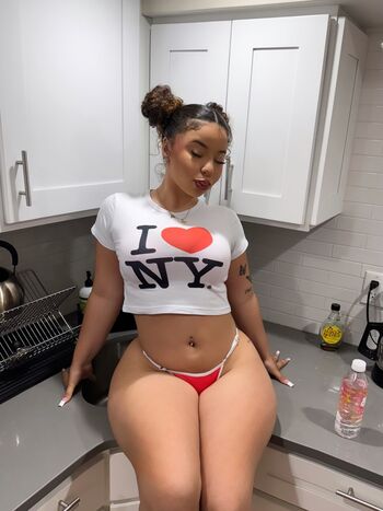 Full leaked Lil kitty private onlyfans photo