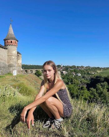 Full leaked Lily private onlyfans photo