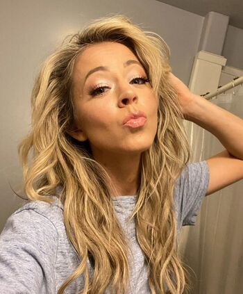 Full leaked Lindsey stirling private onlyfans photo