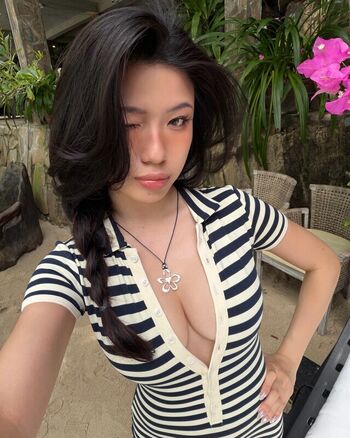 Full leaked Lingdfg private onlyfans photo