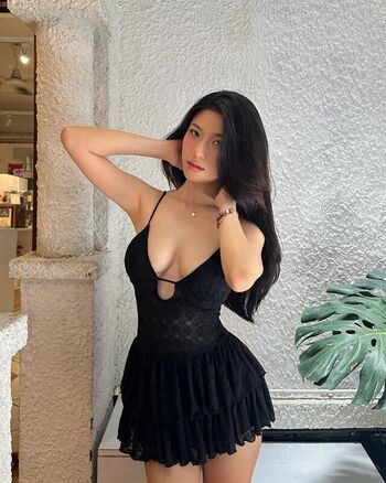 Full leaked Lingdfg private onlyfans photo