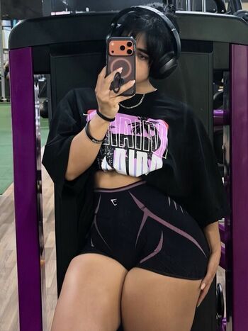 Full leaked Linnnna private onlyfans photo