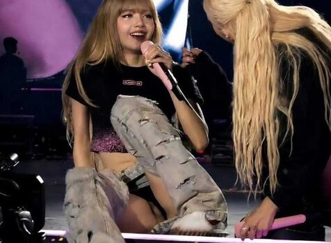 Full leaked Lisa blackpink page private onlyfans photo