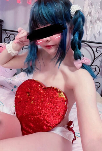 Full leaked Littleniivt private onlyfans photo