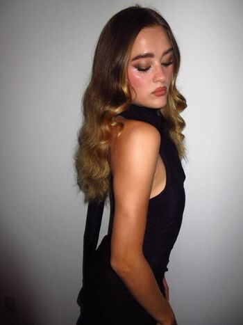Full leaked Lizzy greene private onlyfans photo