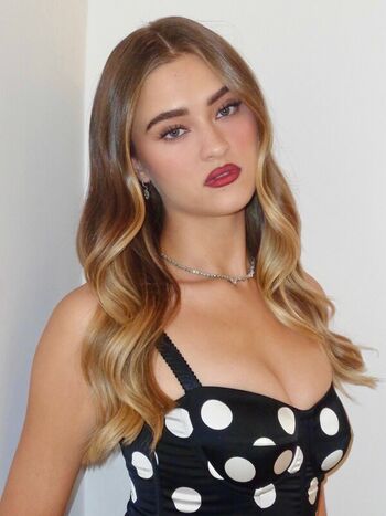 Lizzy Greene