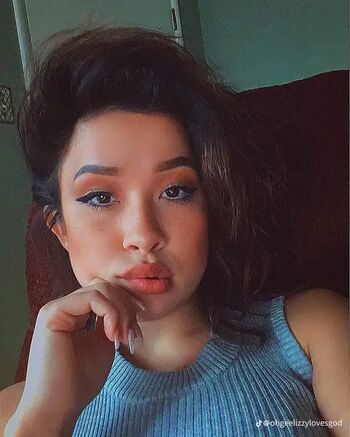 Full leaked Lizzywurst private onlyfans photo
