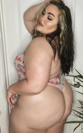 Full leaked Loey lane private onlyfans photo