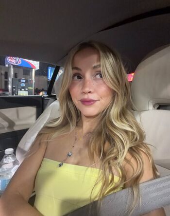 Full leaked Lollyzlexi private onlyfans photo