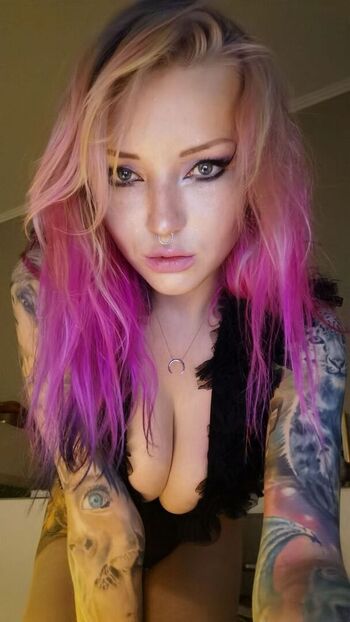 Full leaked Lorelaye private onlyfans photo