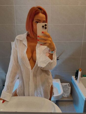 Full leaked Lottiegio private onlyfans photo