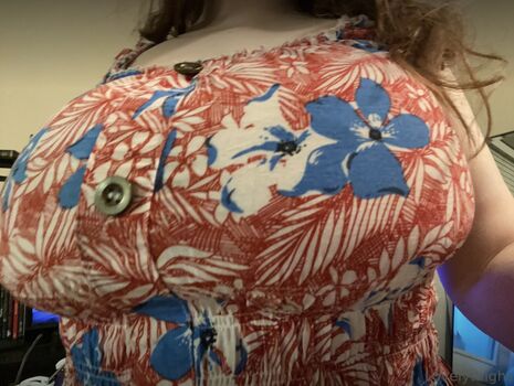 Full leaked Lovelythighs page private onlyfans photo