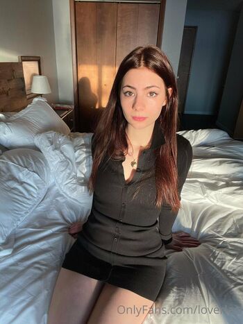Full leaked Loverlaci private onlyfans photo
