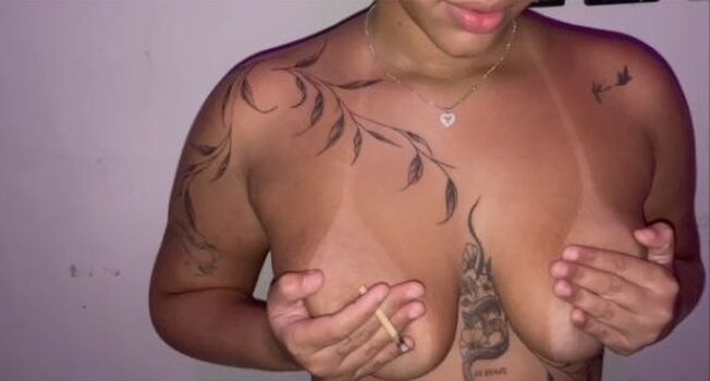 Full leaked Luiseiii private onlyfans photo
