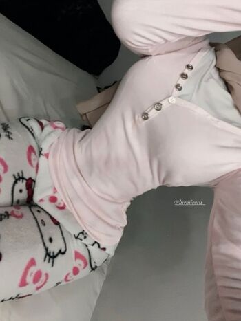 Luvmieera_
