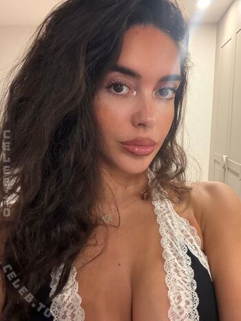 Full leaked Lya aylin private onlyfans photo
