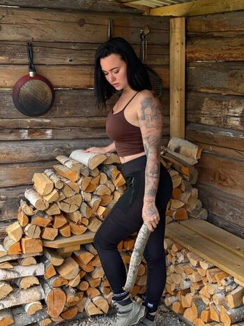 Full leaked Lylou blck private onlyfans photo