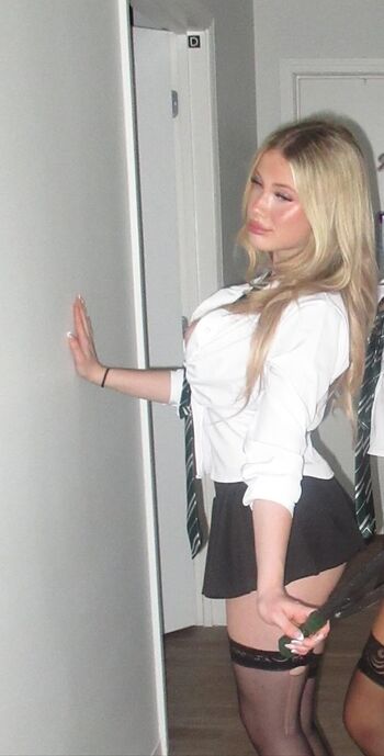 Full leaked Maddy arluna private onlyfans photo